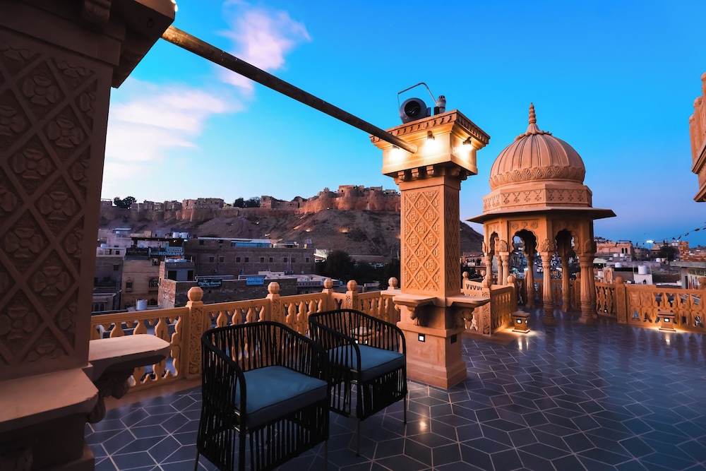 Guulab Haveli 45/50