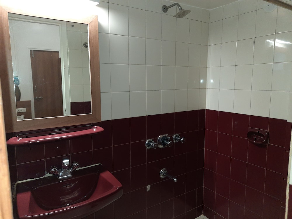 Hotel Bhooshan 30/30