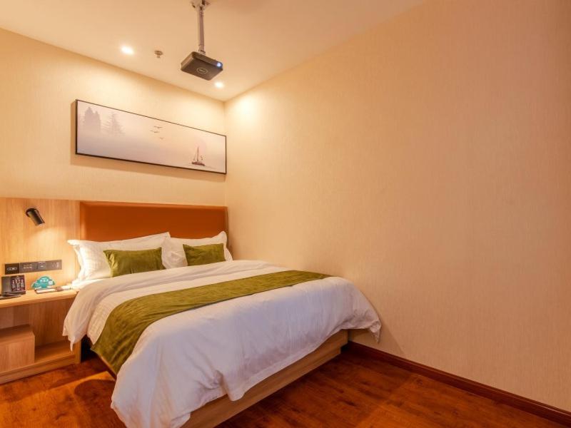 GreenTree Inn Hefei Changjiang West Road Zhenxing Road Subway Station Jiaqiao Yueshan International 13/27