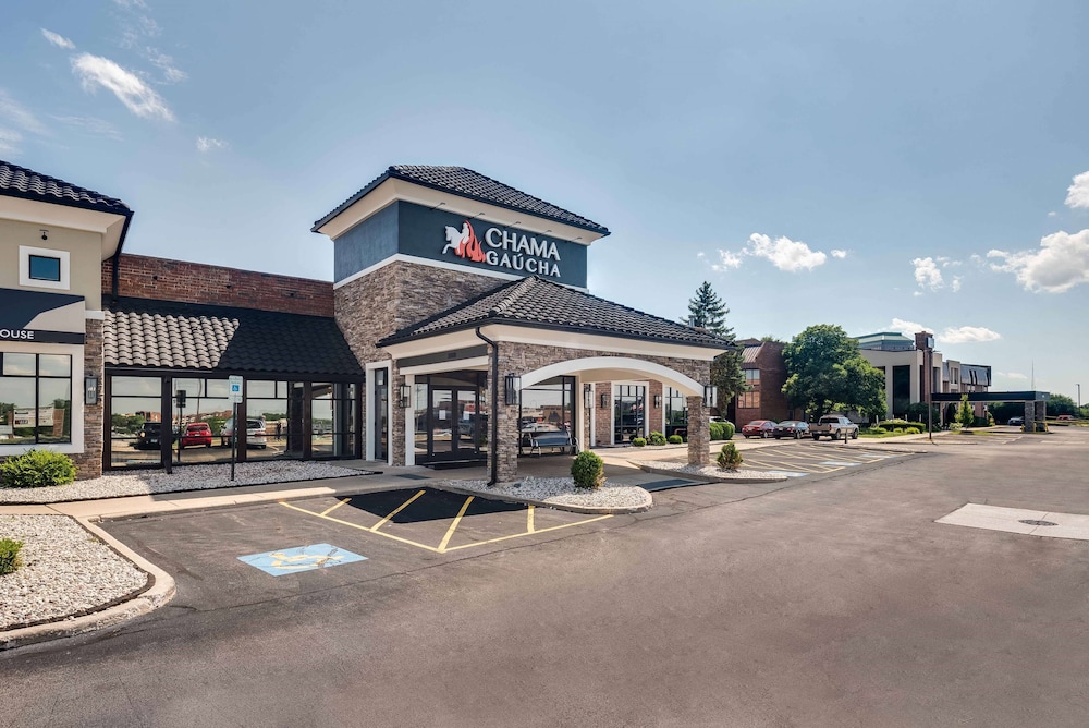 Best Western Chicago Downers Grove 1/42