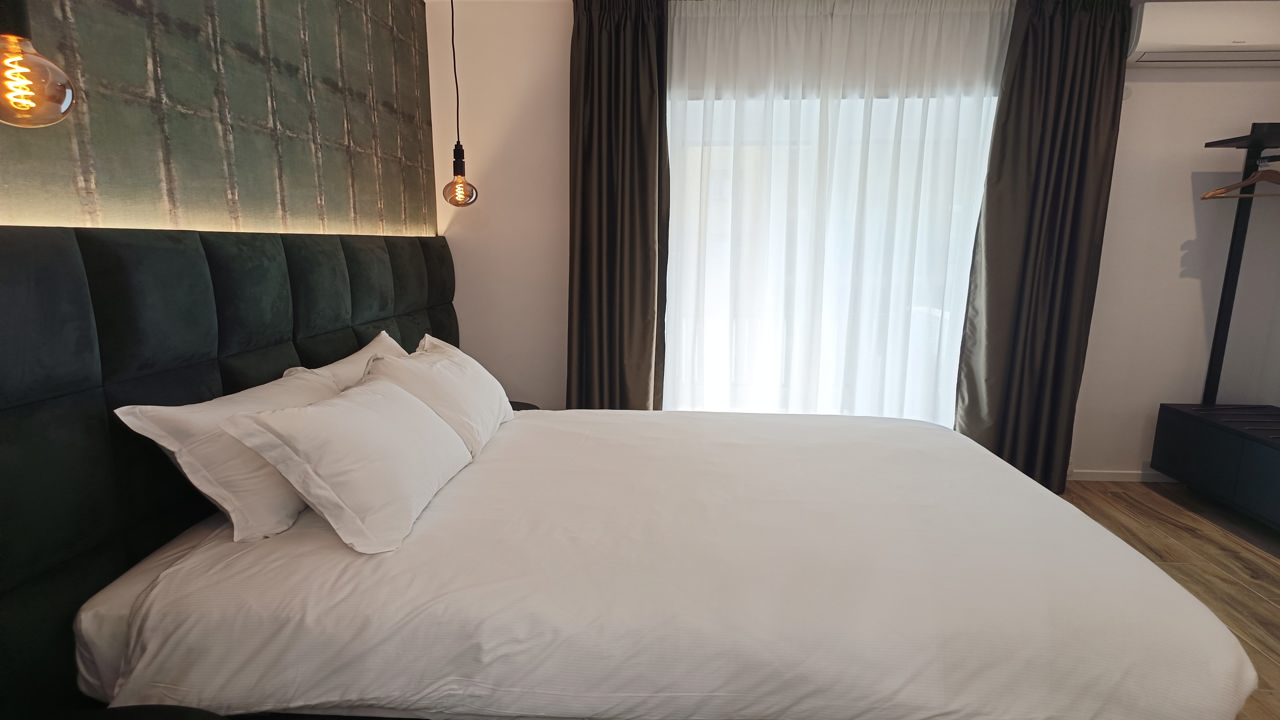 Romi Suite 32/38