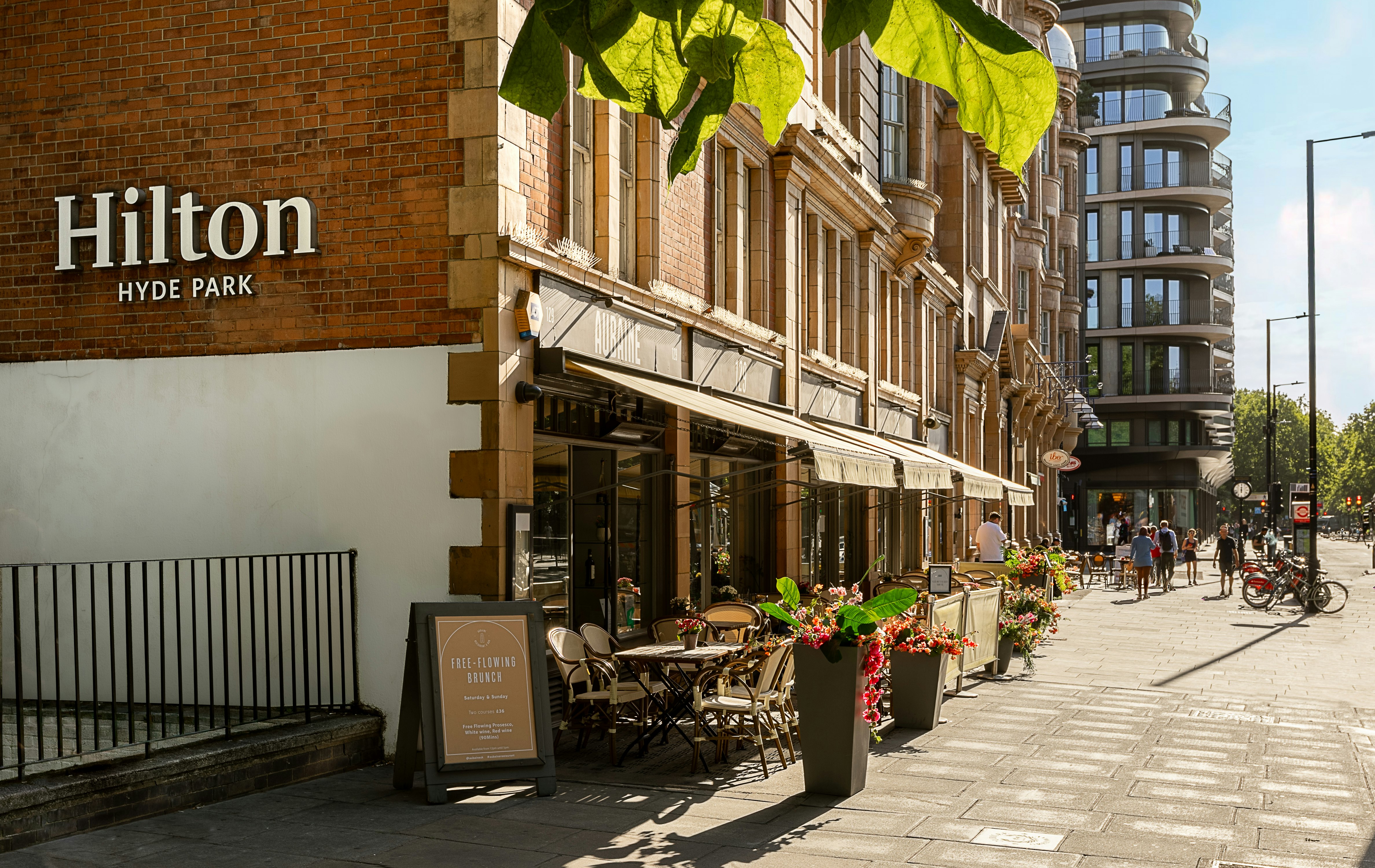 HILTON LONDON HYDE PARK 42/46