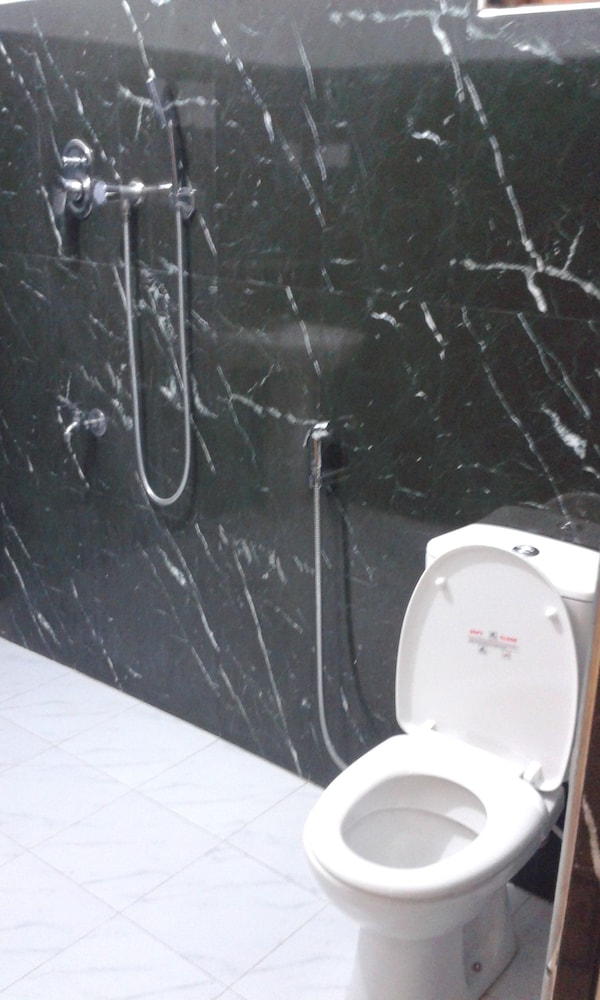 Sea Zone Hotel Nilaveli 44/49