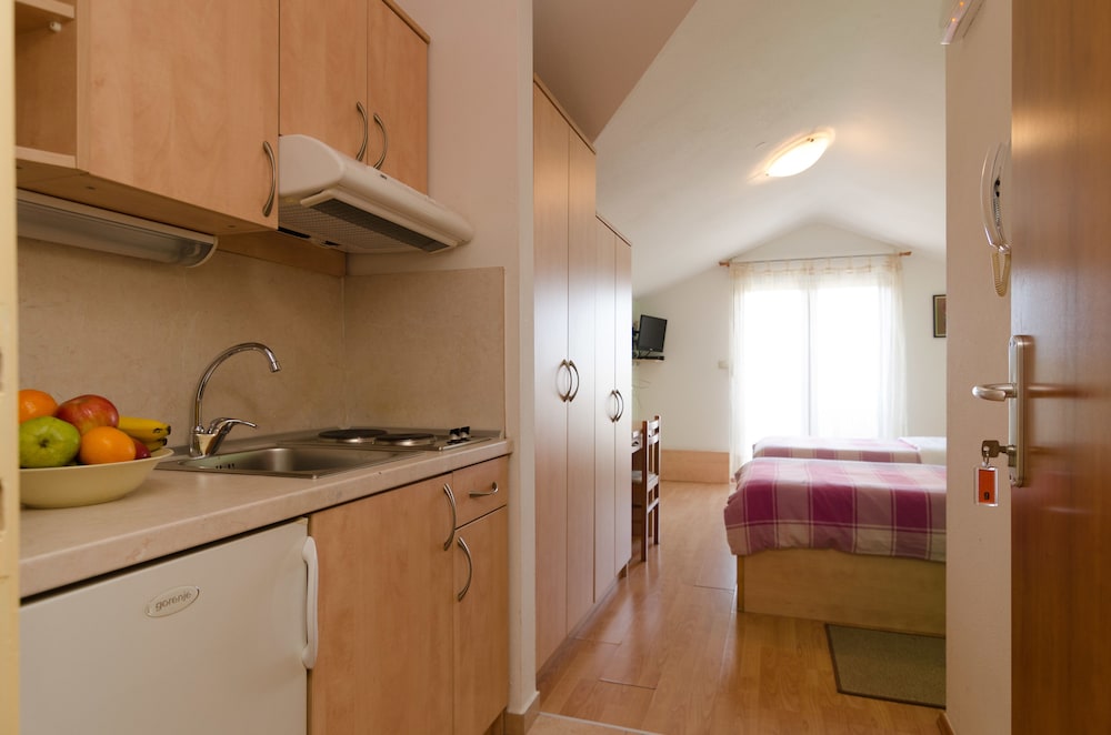 Villa Irena 50/50