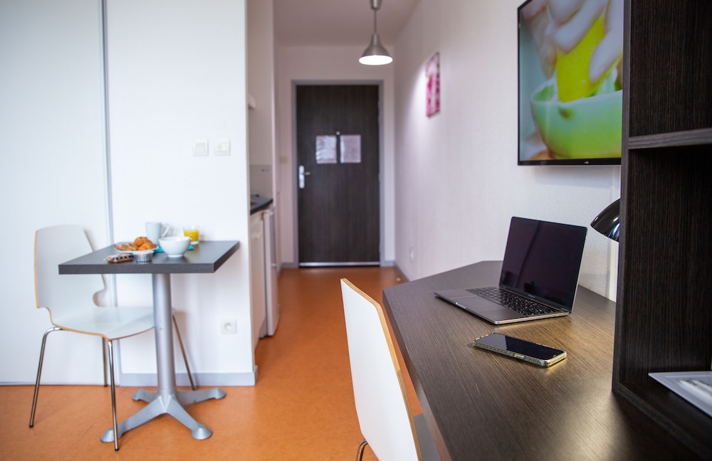 Comfort Aparthotel Besancon Hauts du Chazal 28/54
