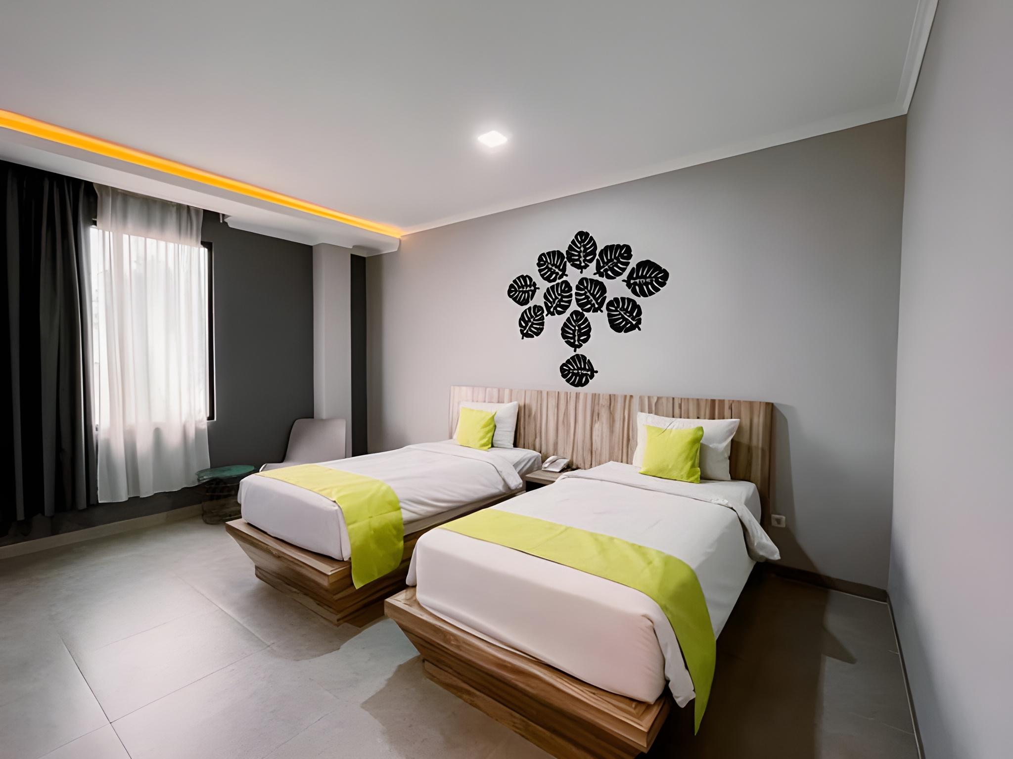 Fresh Hotel Sukabumi 21/35