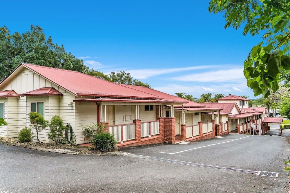 LISMORE WILSON MOTEL 6/61