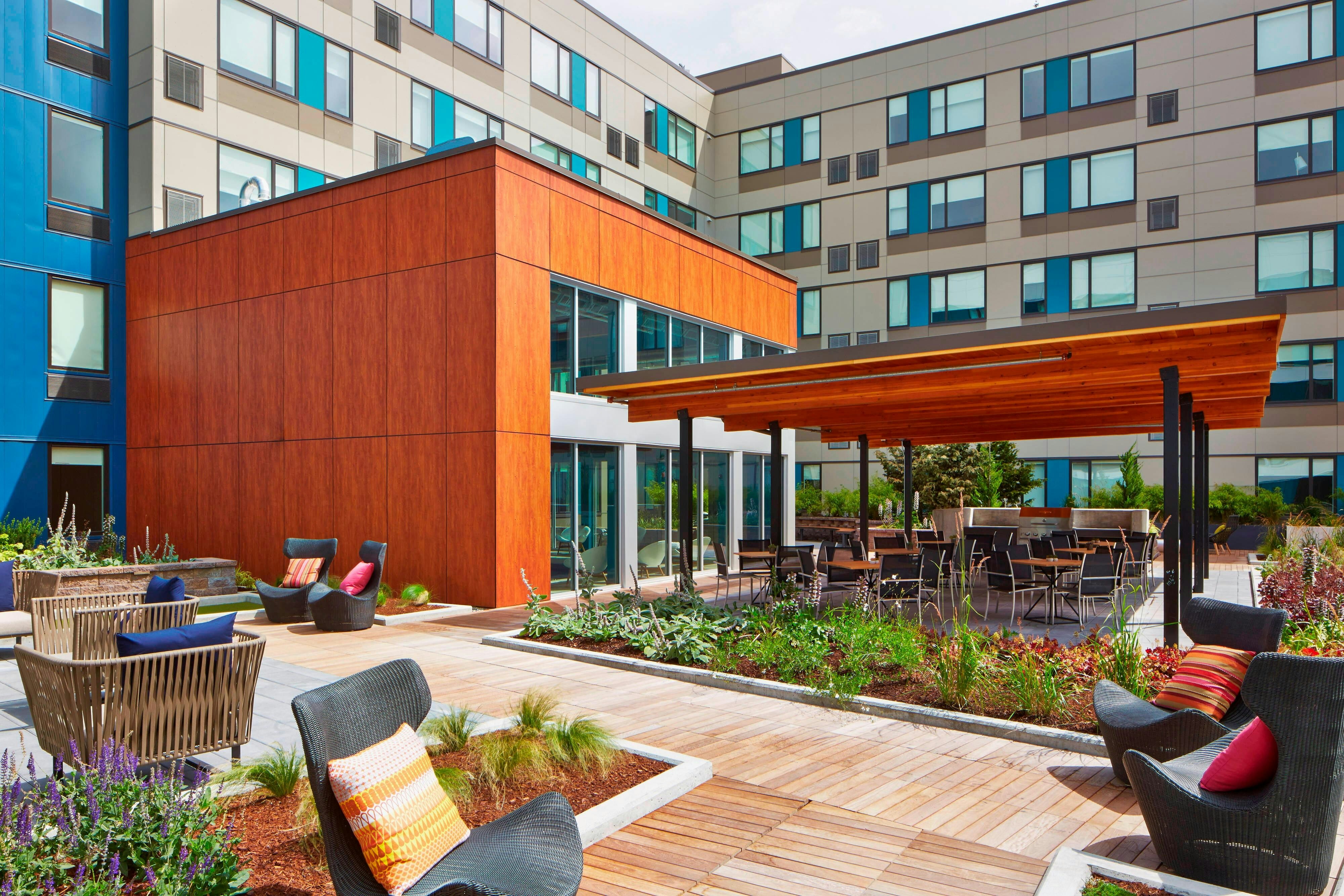ELEMENT SEATTLE REDMOND 15/15