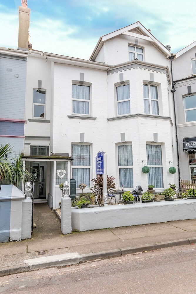 Barclay Guest House 2/47