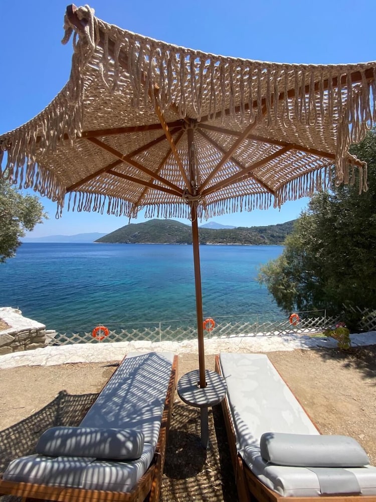 Nafsika Villas 43/49