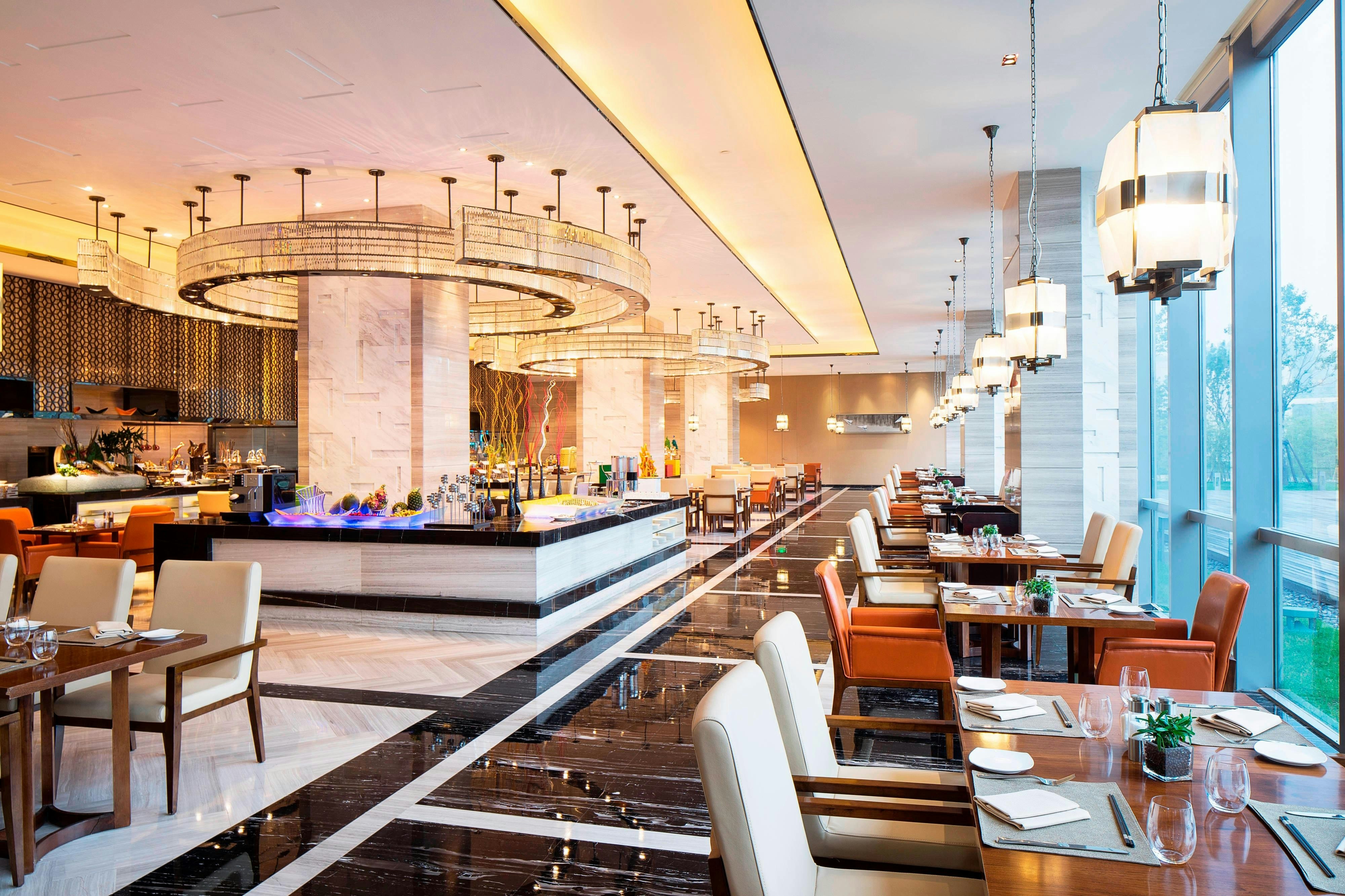 Sheraton Langfang Chaobai River Hotel 36/42
