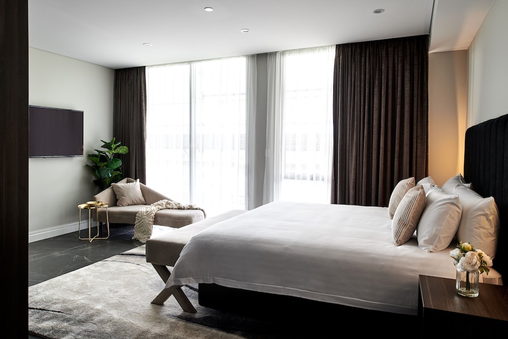Crowne Plaza Sydney Burwood 10/60