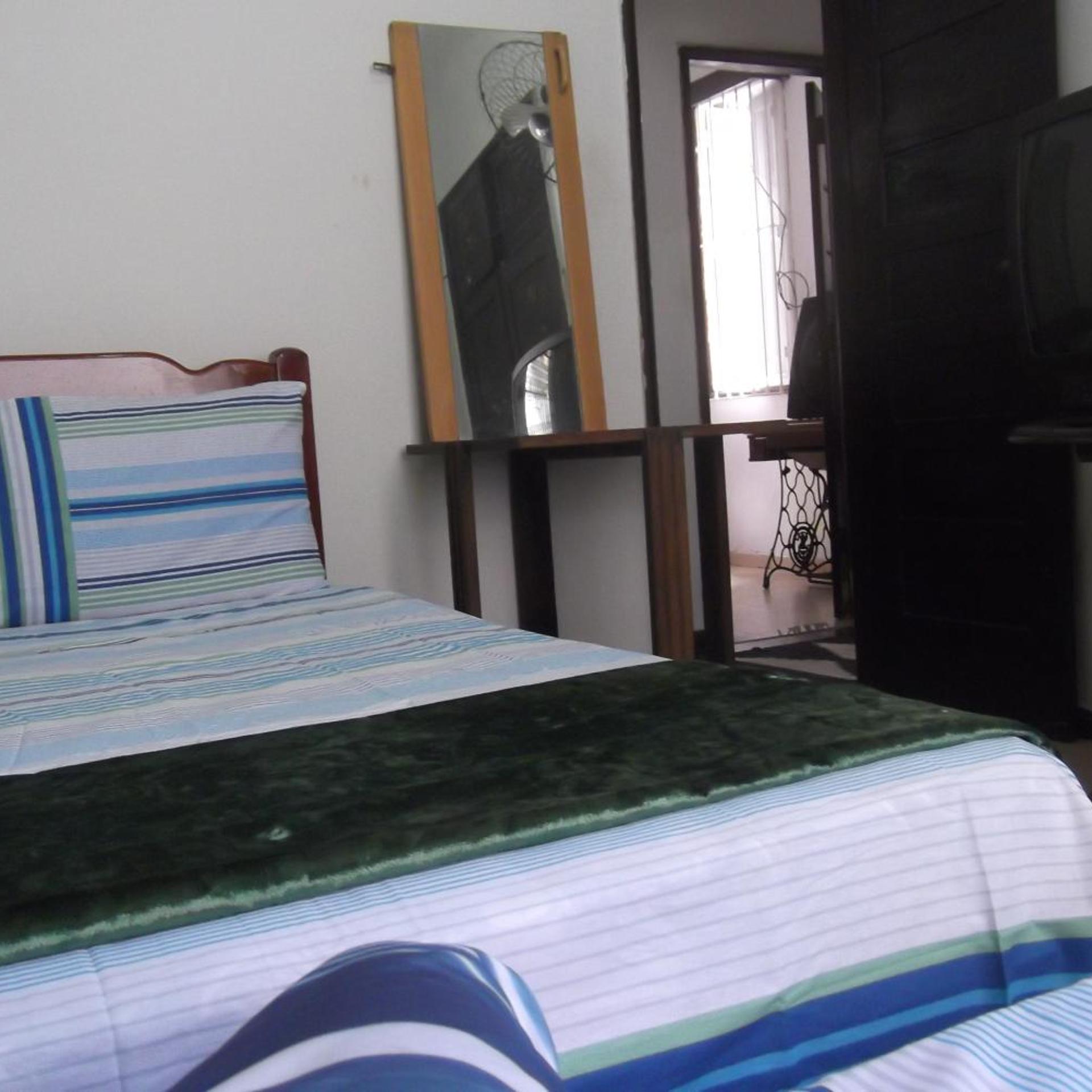 Tiao Botelho Guest House 36/48