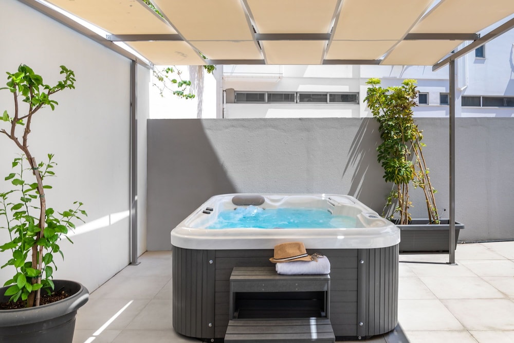 Supreme Luxury Suites By Athens Stay 37/67