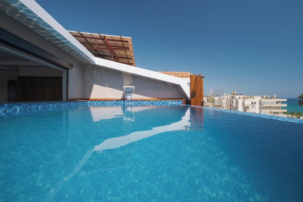 Green Garden City Luxury Apartments 13/37
