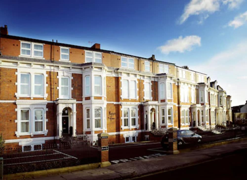 Kensington House Aparthotel by Warren Collection in NEWCASTLE UPON TYNE