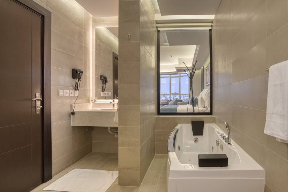 فندق علويا(Aluya Hotel) 37/39