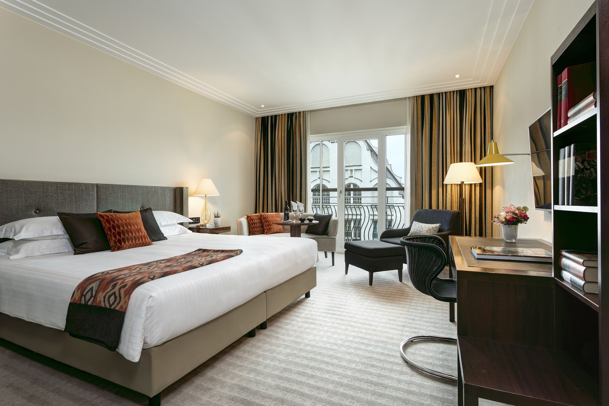 غرفة كلاسيكية بسرير كينج، ROCCO FORTE THE CHARLES HOTEL 3/10