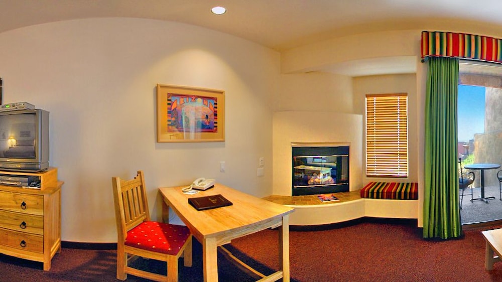 Inn at Eagle Mountain 20/32