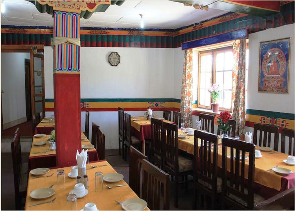 Hotel Mahay Palace 30/34