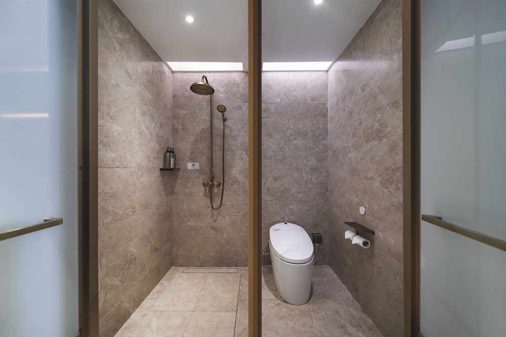 Mingri Hotel 27/32
