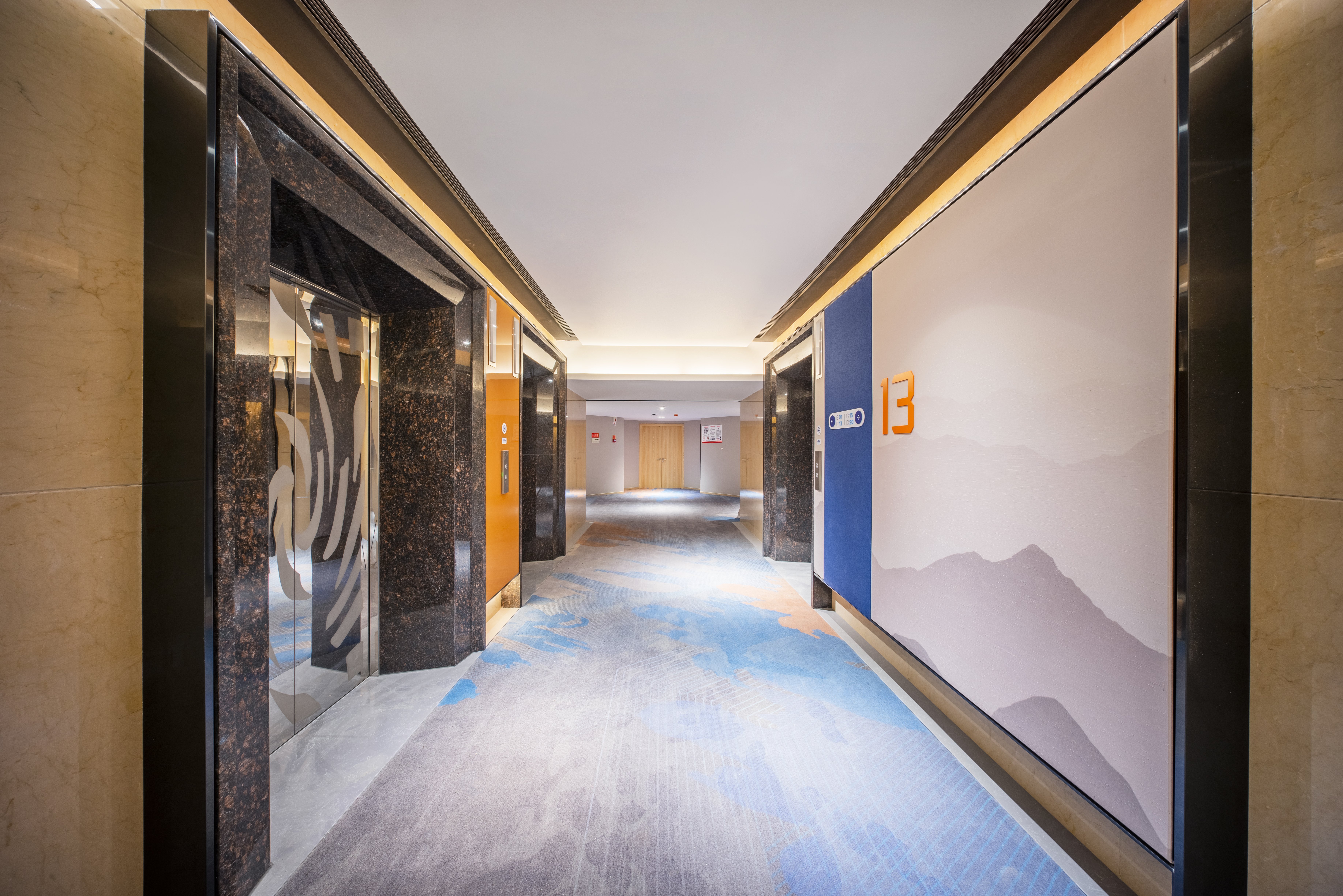 Holiday Inn Express Hangzhou Westlake East 35/60
