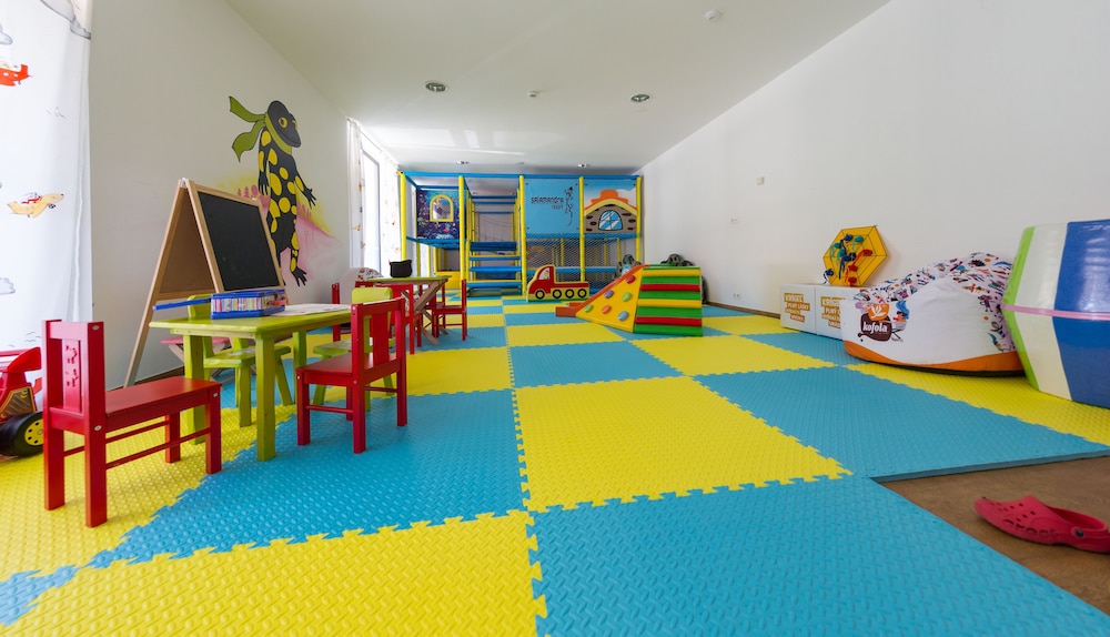 Salamandra Resort Hotel 34/49