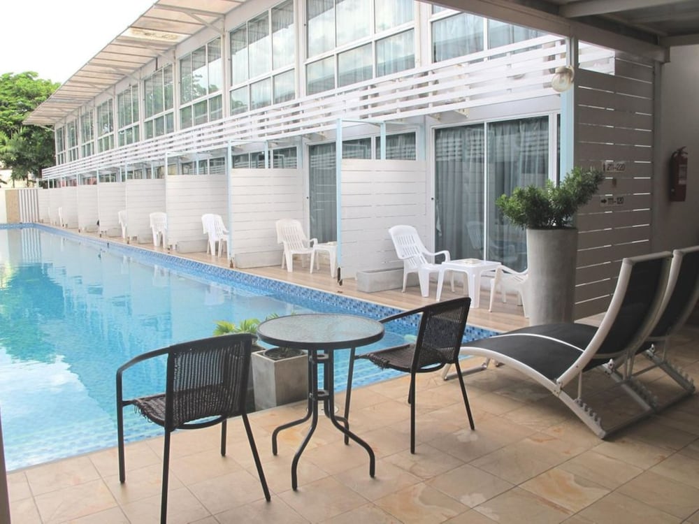 Pool Villa Donmueang 37/50