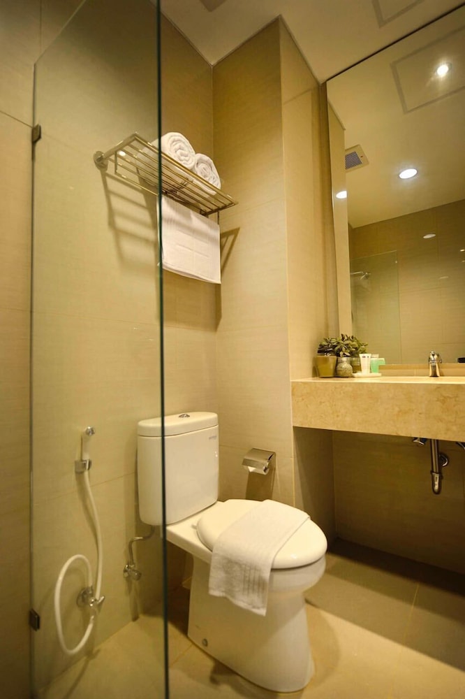 Kytos Hotel 43/45