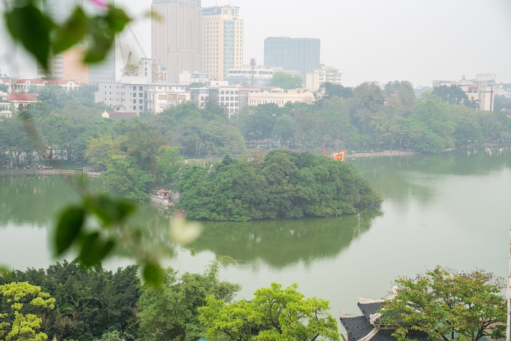Hanoi Morning Hotel 73/80