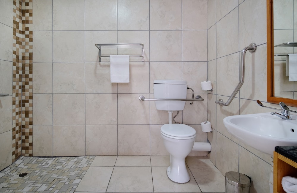 Protea Hotel By Marriott Polokwane Landmark 6/45