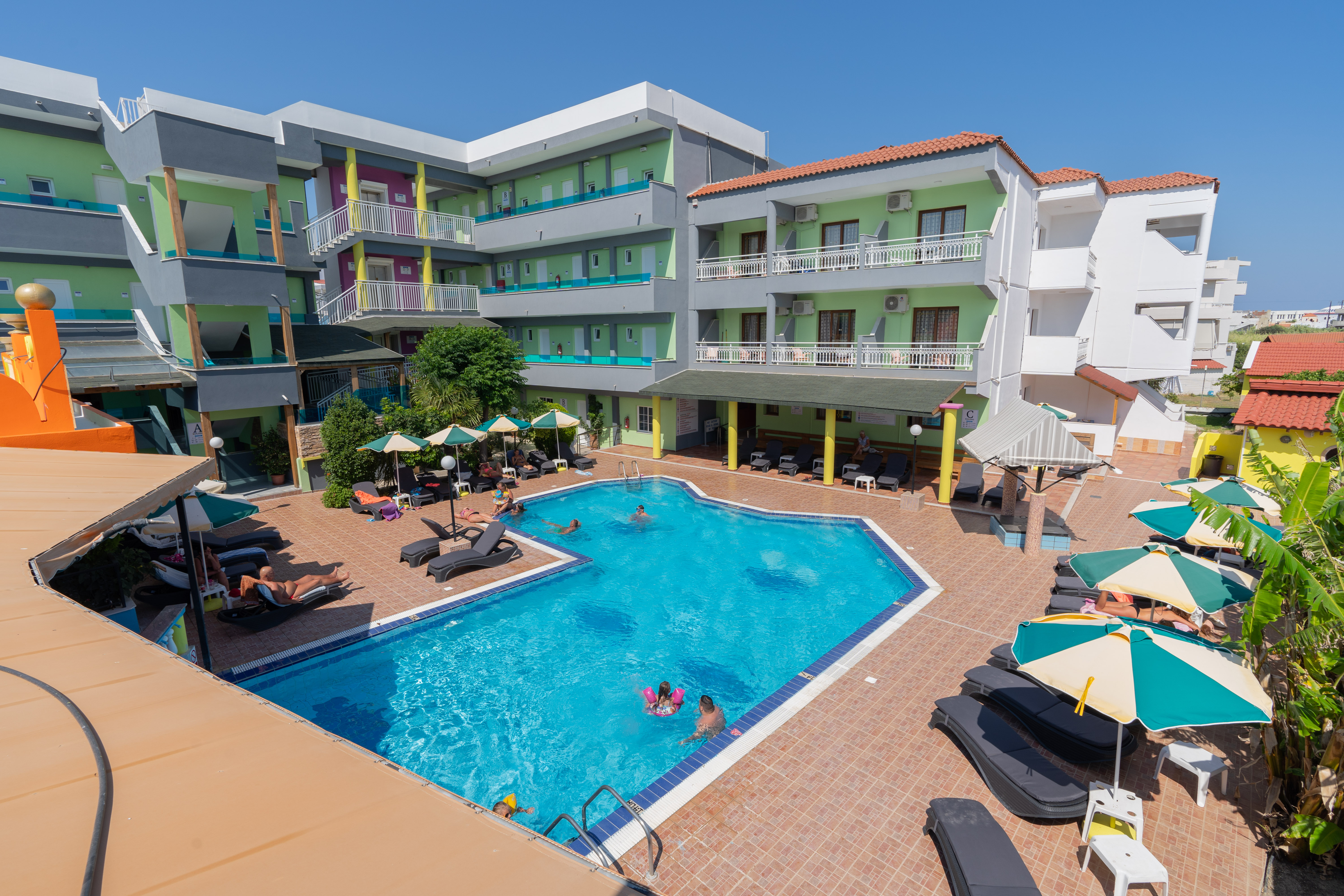 Grecian Fantasia Resort 23/25