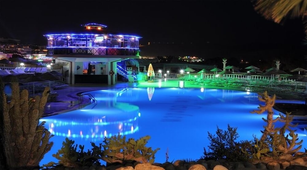 Phoenix Sun Hotel 49/50