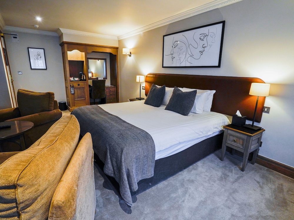 Villiers Hotel Buckingham 4/47