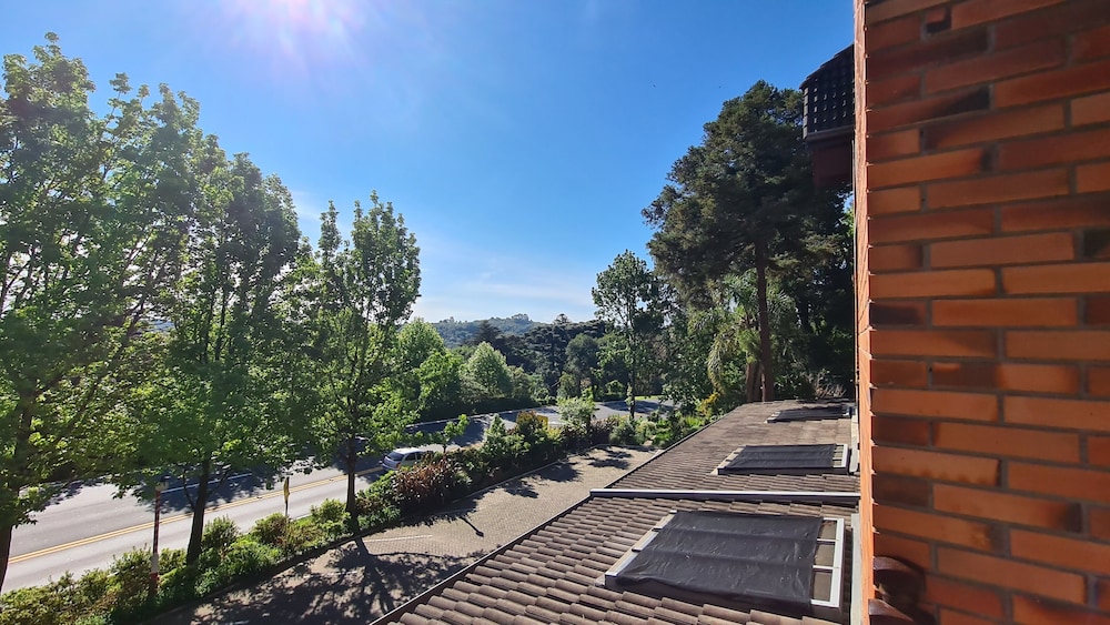 Hotel Azaleia 39/50