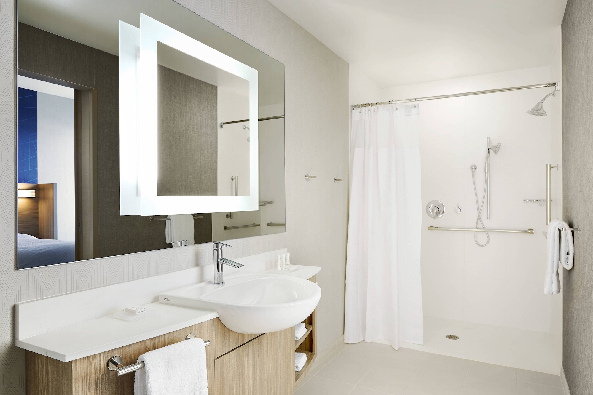 junior suite, 2 queen beds