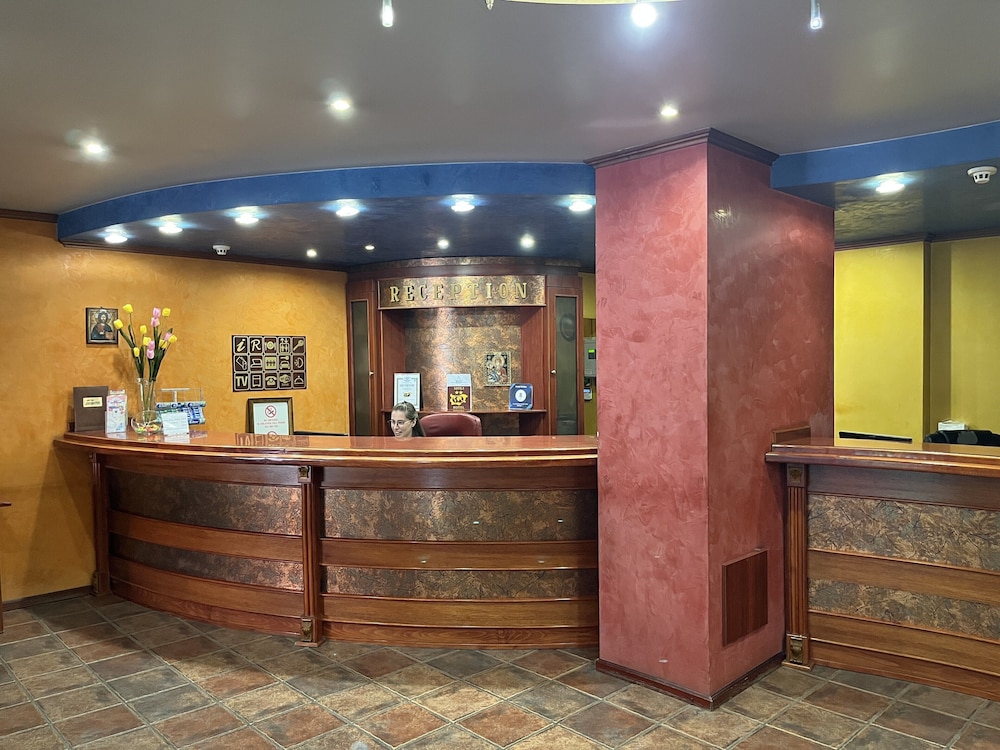 Orbita Hotel 8/49