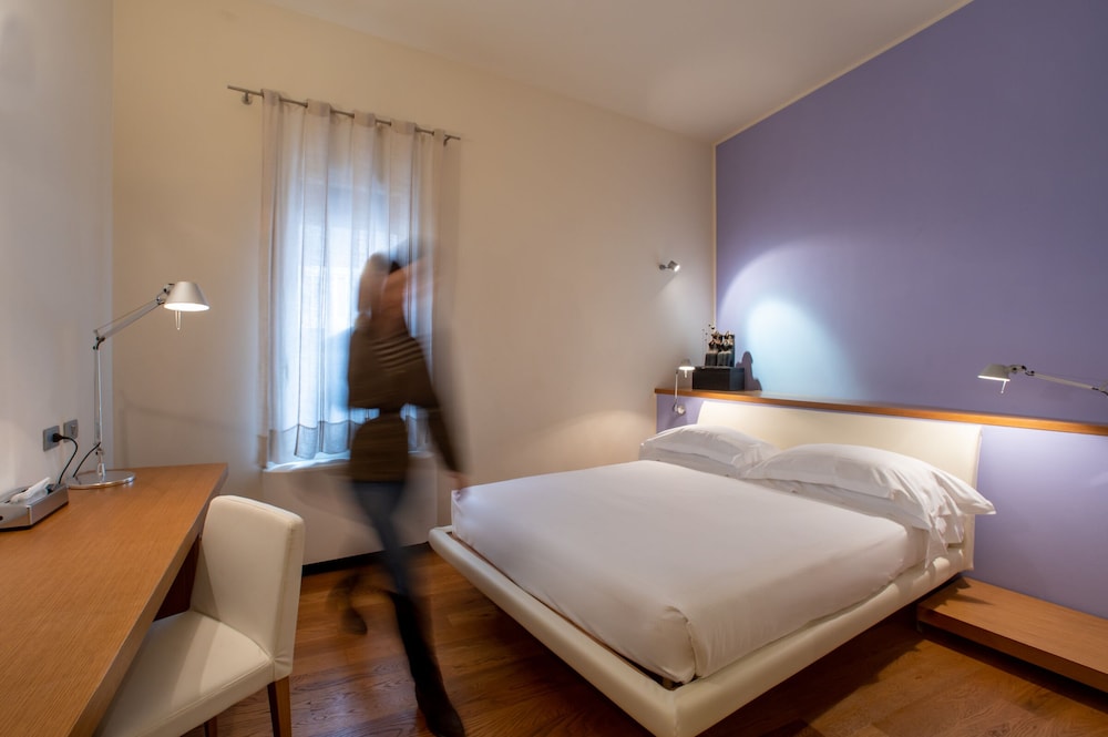Hotel Annunziata 21/77