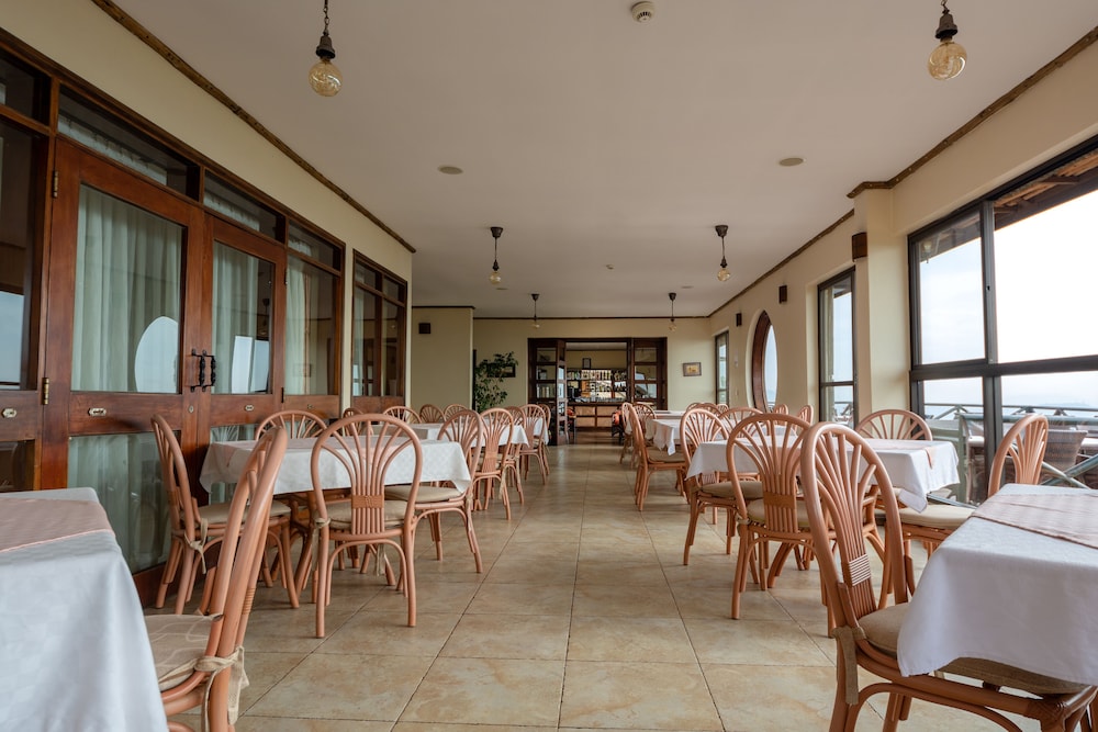 Cassia Lodge Kampala 22/41