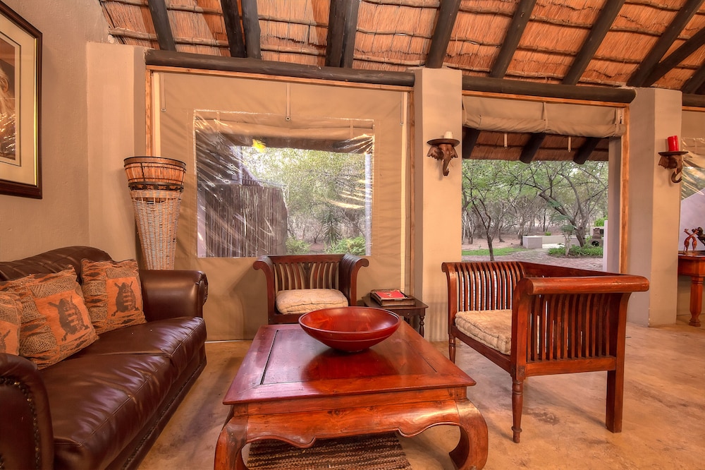 Mvuradona Safari Lodge 20/50