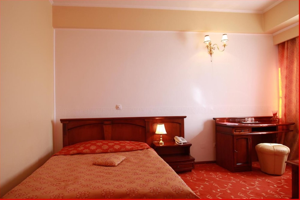 Mara Hotel 19/62