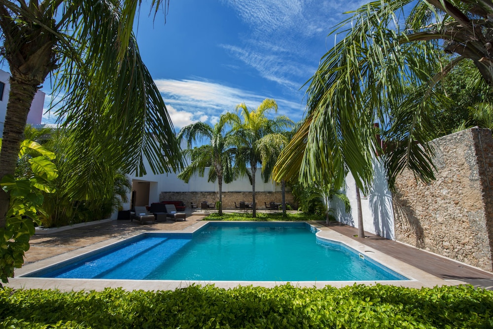 Hotel Embajadores by Kavia 38/46
