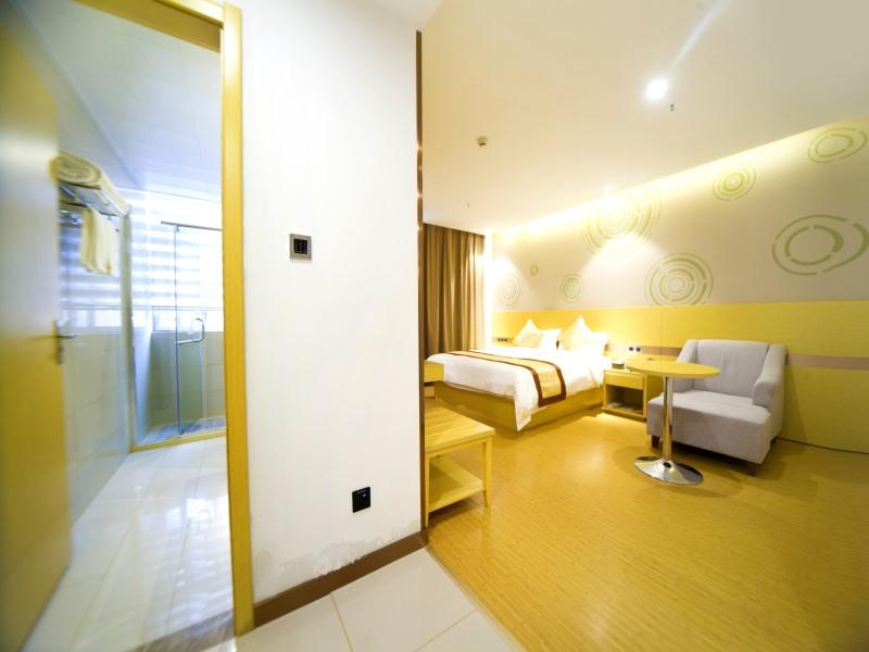 GreenTree Inn Huanggang City Wuxue City Kanjiang Avenue 27/27