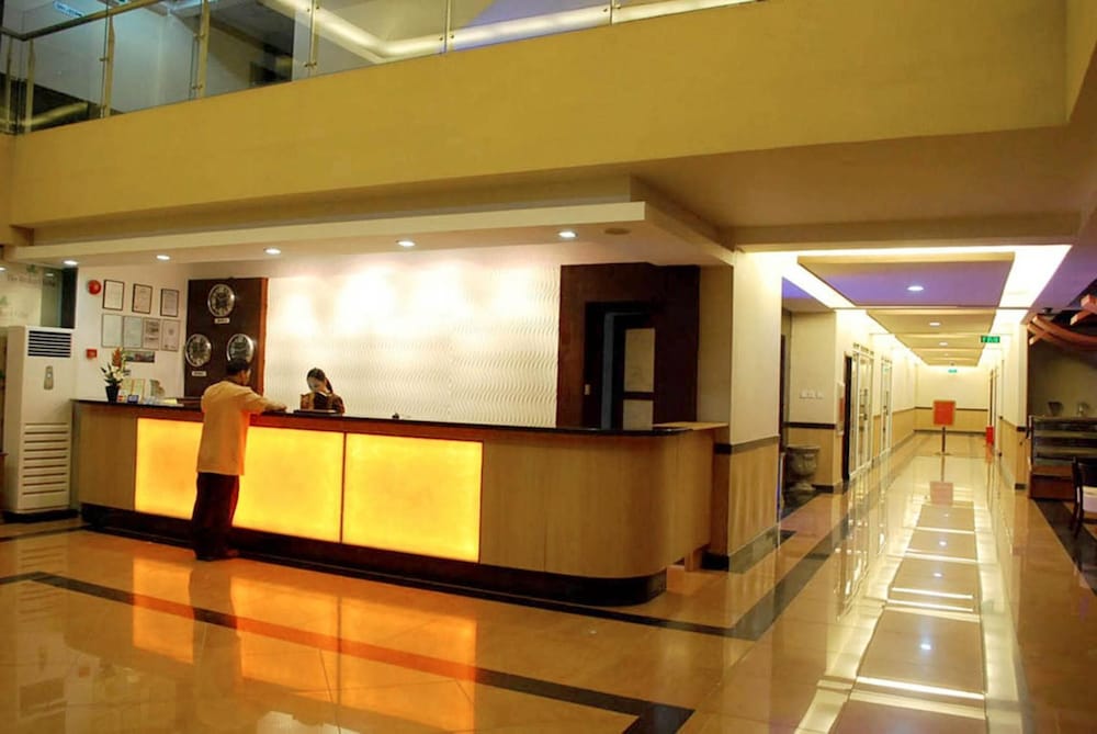 The Orchard Cebu Hotel & Suites 4/54