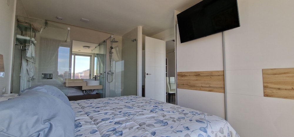 Apartamentos Oasis De La Cala 5/45