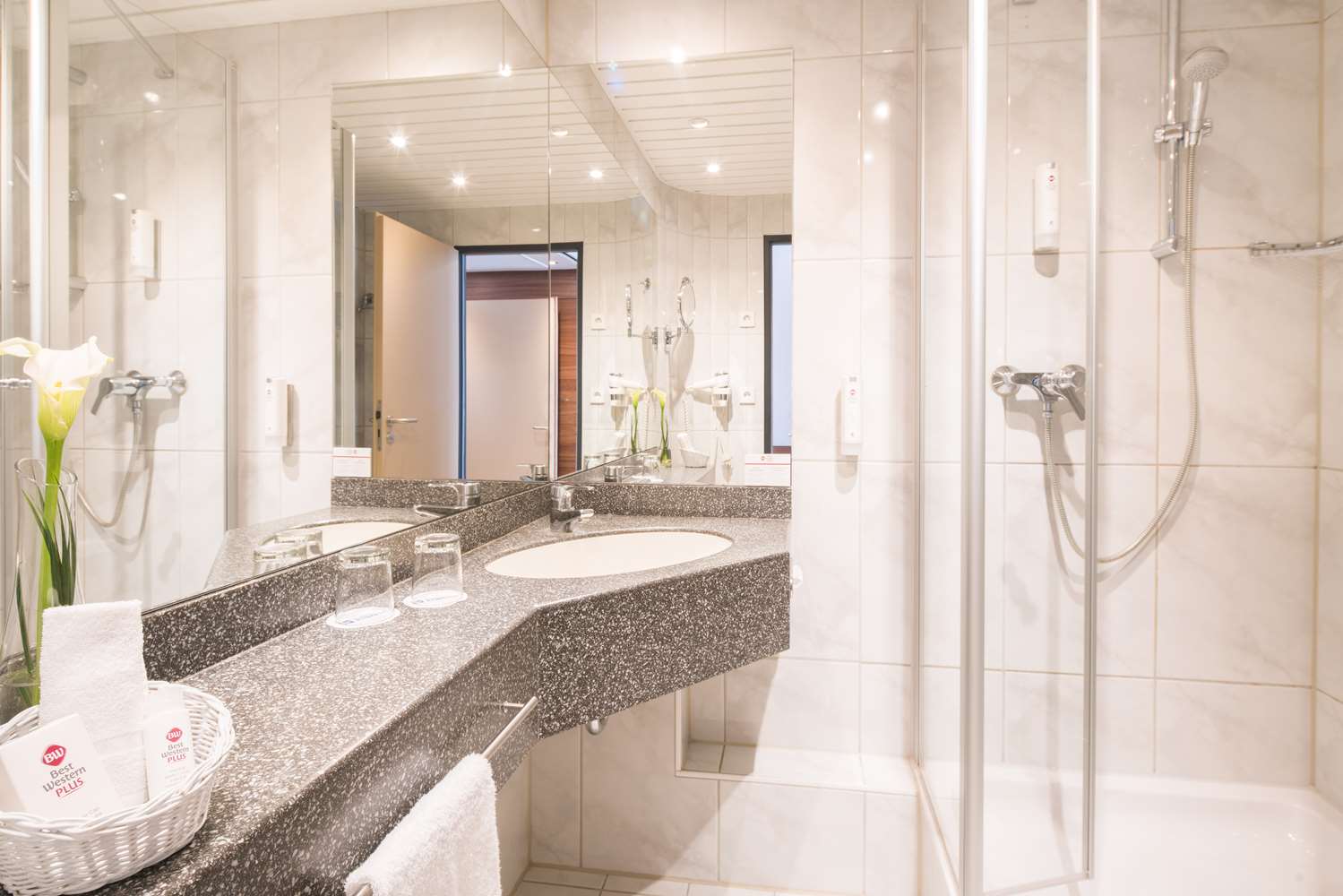 Best Western Plus Hotel Am Schlossberg 46/49
