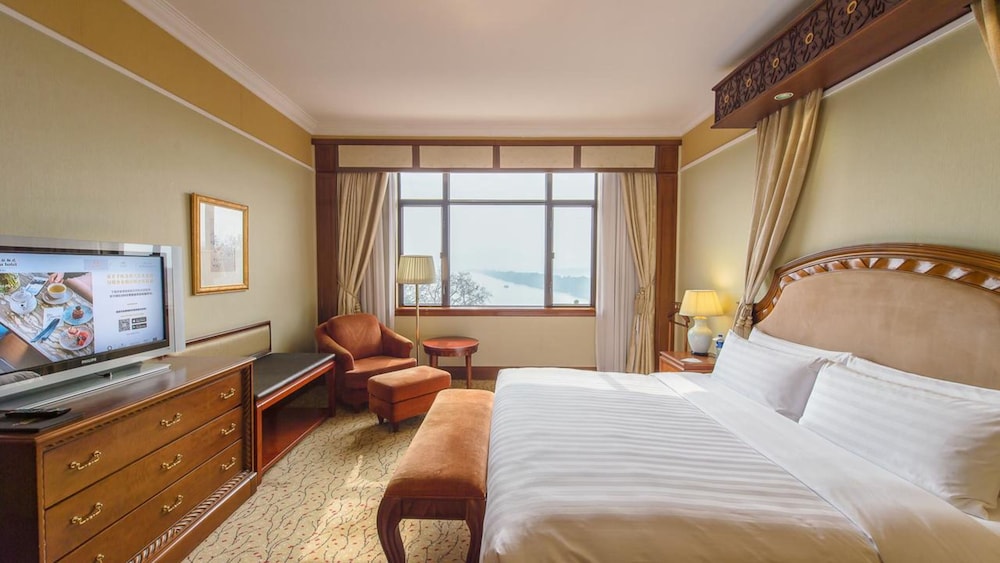Shangri La Hangzhou 11/50