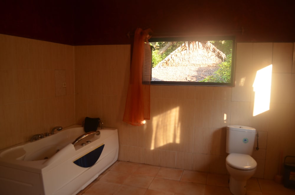 Reva Castel 50/50