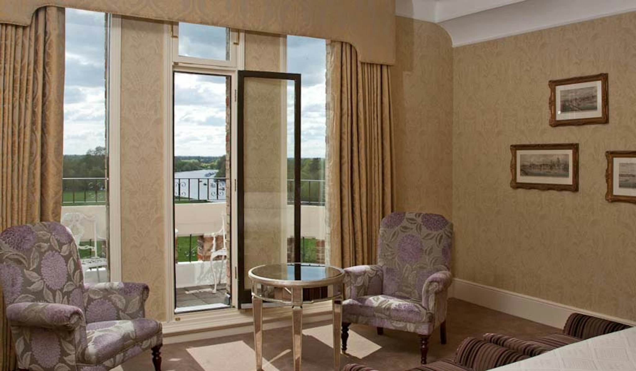 Petersham Hotel 35/50