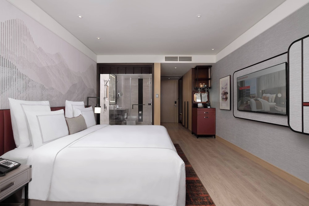 Swissotel Clark Philippines 17/60